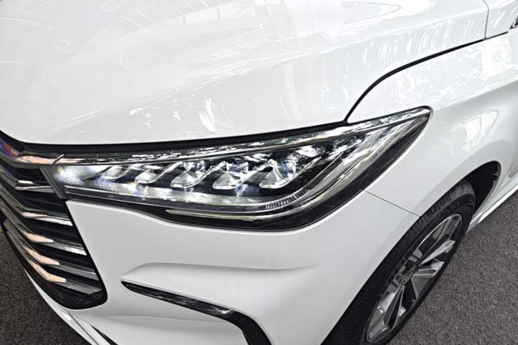 Used BYD Song MAX 2021 Upgraded Model 1.5T Automatic Luxury 6-Seater Left Front Headlight