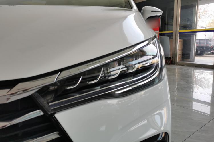 Used BYD Song MAX 2021 Upgraded Model 1.5T Automatic Prestige 6-Seater Left Front Headlight