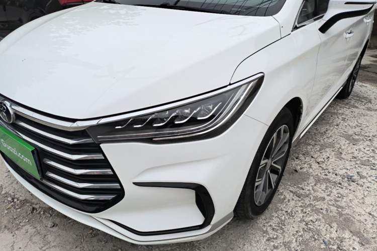 Used BYD Song MAX 2021 Upgraded Model 1.5T Automatic Luxury 7-Seater Left Front Headlight
