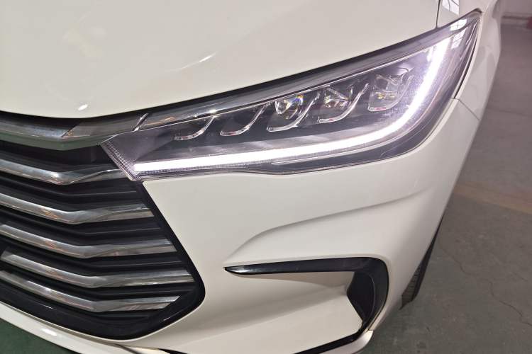 Used BYD Song MAX 2021 Upgraded Model 1.5T Automatic Prestige 6-Seater Left Front Headlight