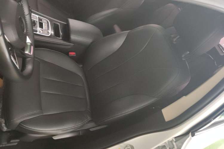 Used BYD Song MAX 2021 Upgraded Model 1.5T Automatic Luxury 7-Seater Left Front Seat