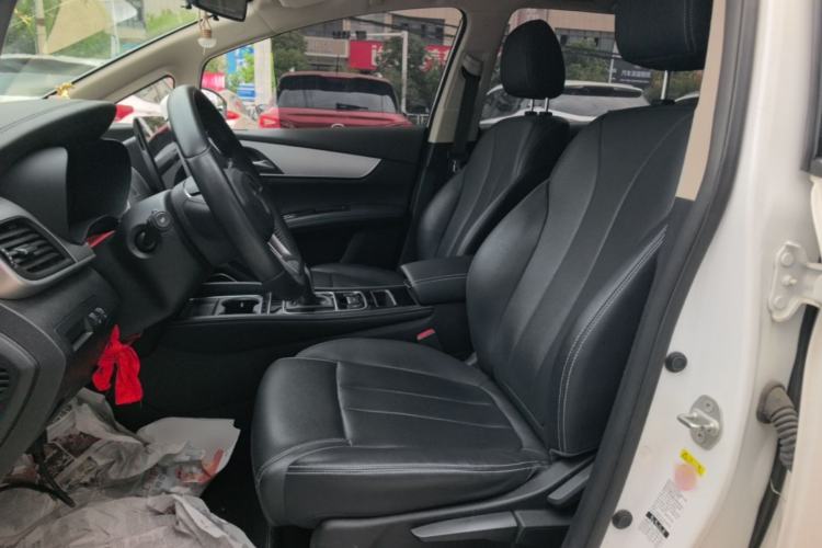 Used BYD Song MAX 2021 Upgraded Model 1.5T Automatic Luxury 6-Seater Left Front Seat