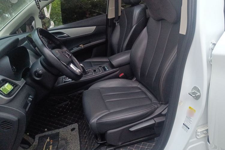 Used BYD Song MAX 2021 Upgraded Model 1.5T Automatic Luxury 6-Seater Left Front Seat