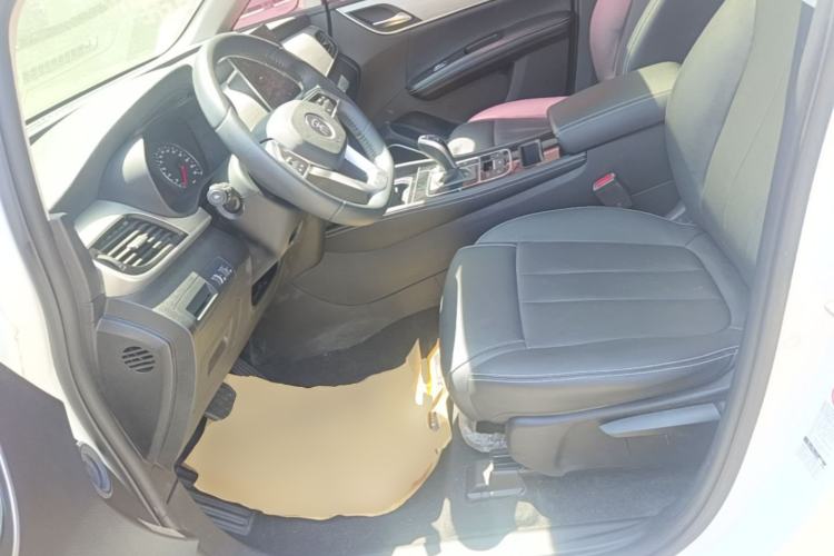 Used BYD Song MAX 2021 Upgraded Model 1.5T Automatic Luxury 7-Seater Left Front Seat