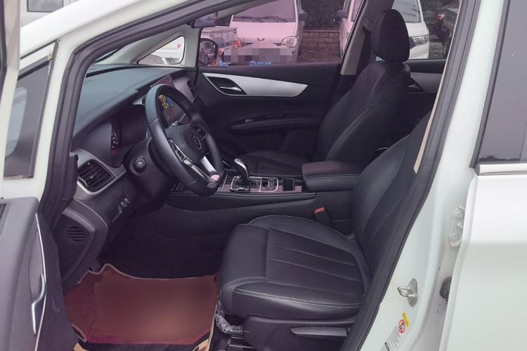 Used BYD Song MAX 2021 Upgraded Model 1.5T Automatic Luxury 7-Seater Left Front Seat