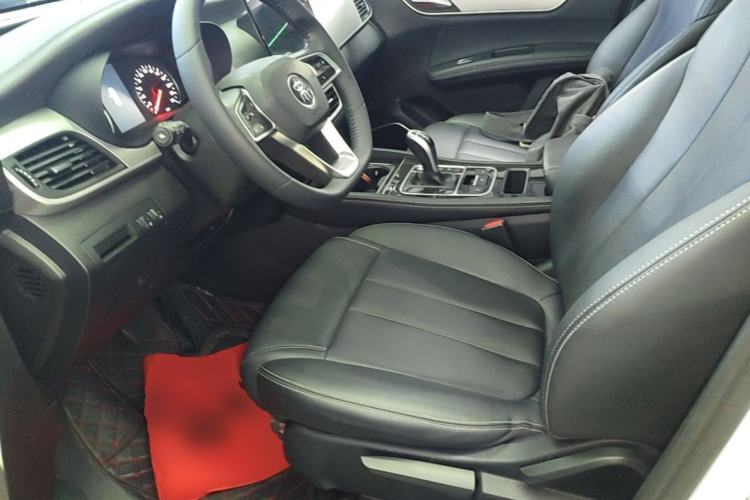 Used BYD Song MAX 2021 Upgraded Model 1.5T Automatic Luxury 6-Seater Left Front Seat