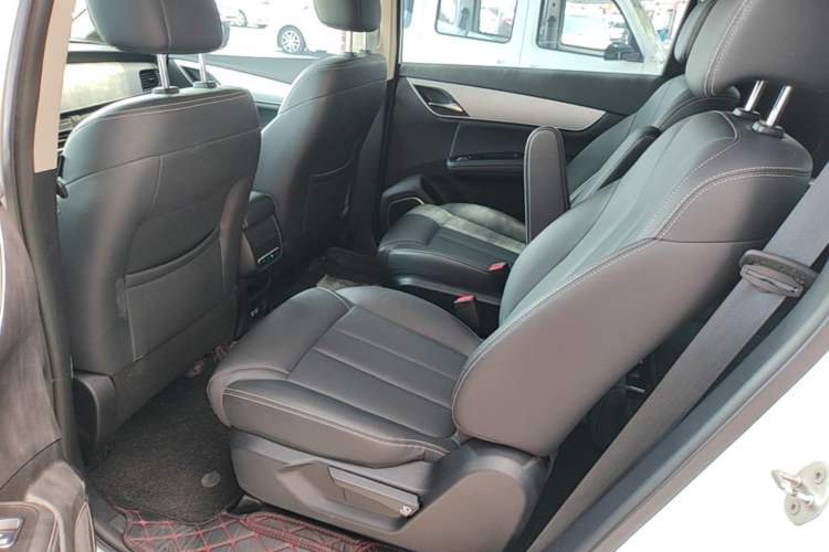 Used BYD Song MAX 2021 Upgraded Model 1.5T Automatic Prestige 6-Seater Left Rear Seat