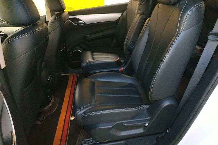 Used BYD Song MAX 2021 Upgraded Model 1.5T Automatic Prestige 6-Seater Left Rear Seat