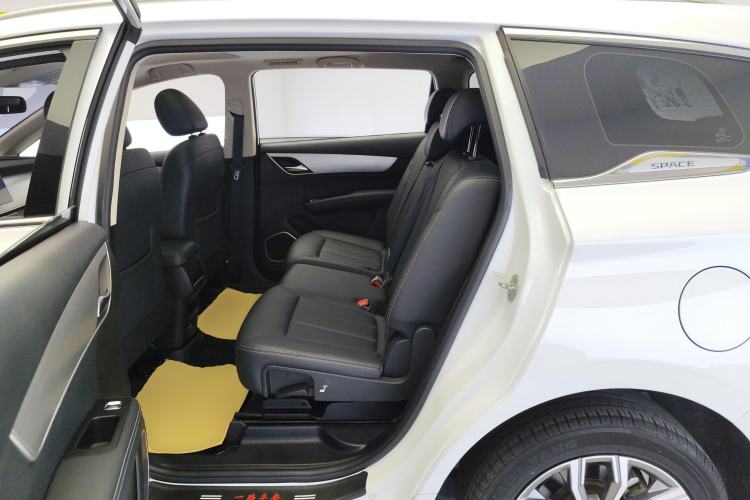 Used BYD Song MAX 2021 Upgraded Model 1.5T Automatic Luxury 7-Seater Left Rear Seat