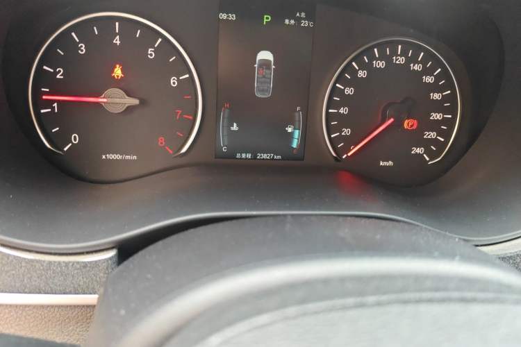 Used BYD Song MAX 2021 Upgraded Model 1.5T Automatic Luxury 7-Seater Odometer Close Up