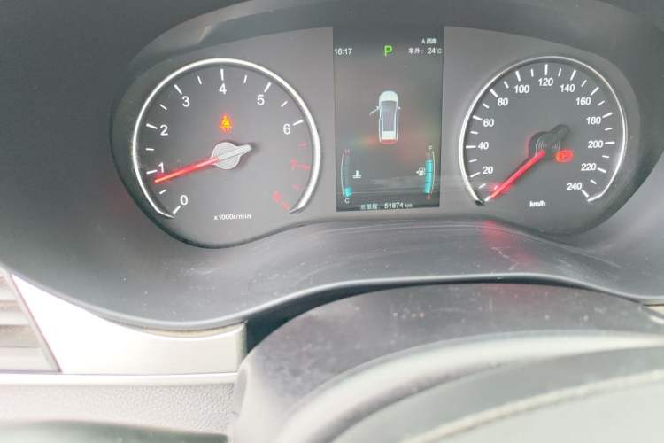 Used BYD Song MAX 2021 Upgraded Model 1.5T Automatic Prestige 7-Seater Odometer Close Up