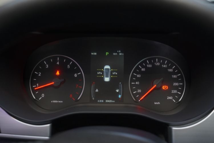Used BYD Song MAX 2021 Upgraded Model 1.5T Automatic Luxury 7-Seater Odometer Close Up