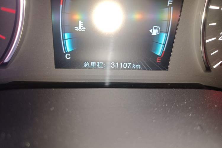 Used BYD Song MAX 2021 Upgraded Model 1.5T Automatic Luxury 6-Seater Odometer Close Up