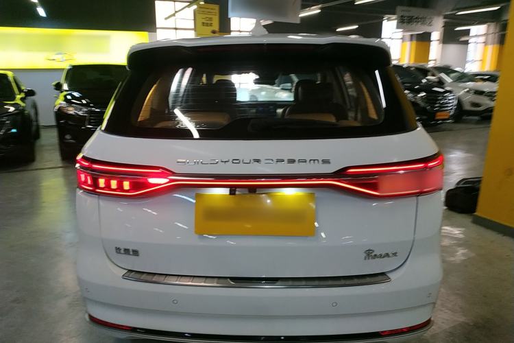 Used BYD Song MAX 2021 Upgraded Model 1.5T Automatic Prestige 6-Seater Rear