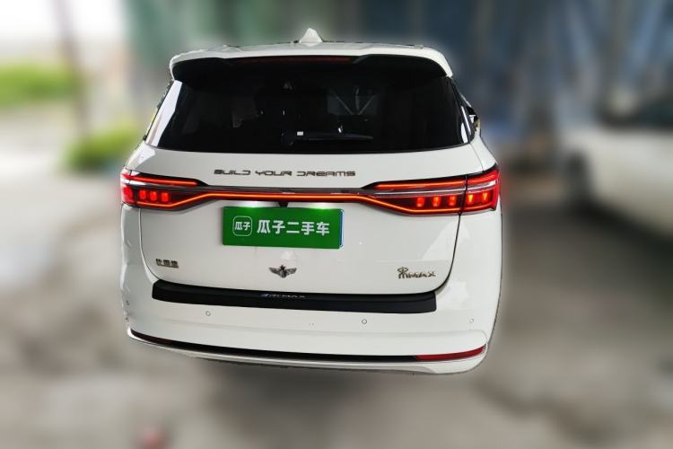 Used BYD Song MAX 2021 Upgraded Model 1.5T Automatic Luxury 6-Seater Rear