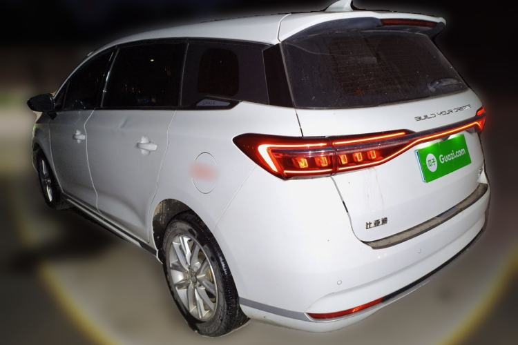 Used BYD Song MAX 2021 Upgraded Model 1.5T Manual Luxury 7-Seater Rear Left 45 Deg