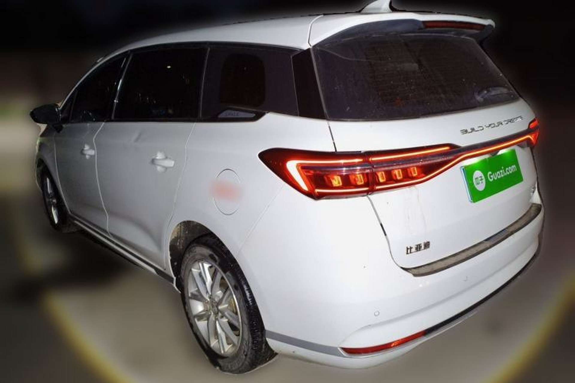 Used BYD Song MAX 2021 Upgraded Model 1.5T Manual Luxury 7-Seater Rear Left 45 Deg
