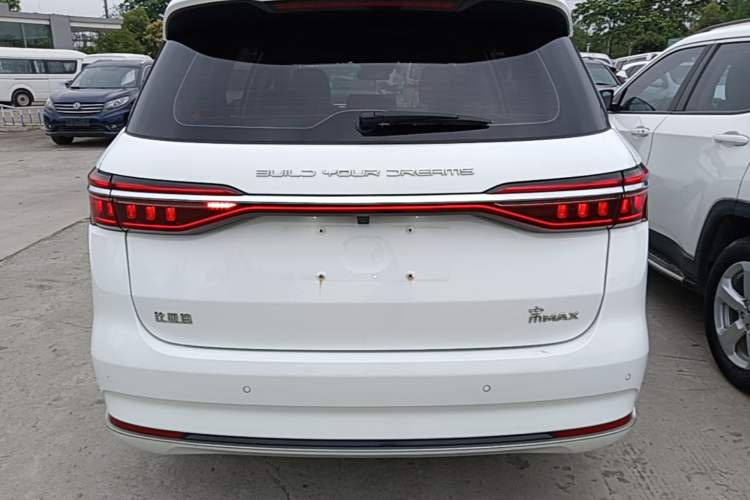 Used BYD Song MAX 2021 Upgraded Model 1.5T Automatic Flagship 7-Seater Rear