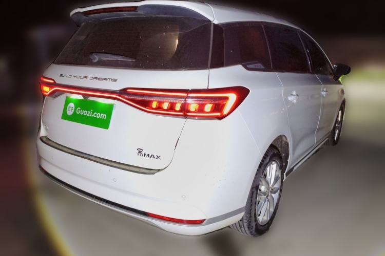 Used BYD Song MAX 2021 Upgraded Model 1.5T Manual Luxury 7-Seater Rear Right 45 Deg
