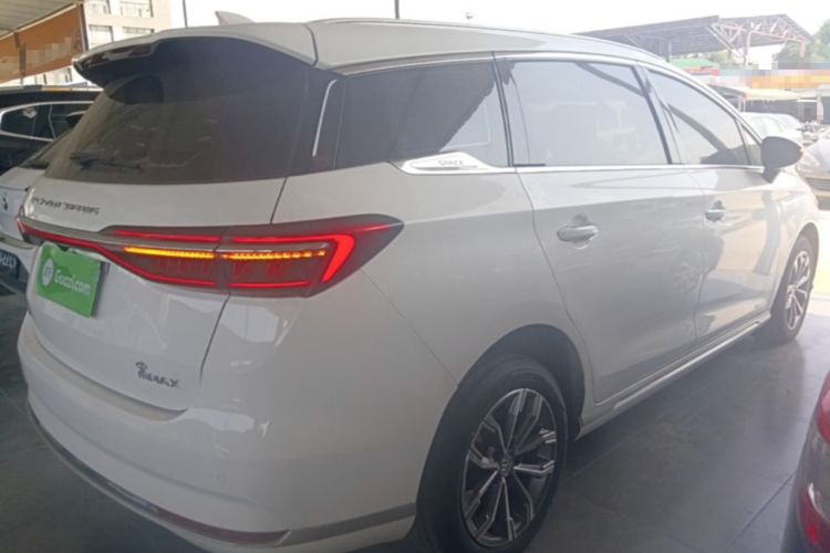 Used BYD Song MAX 2021 Upgraded Model 1.5T Automatic Luxury 6-Seater Rear Right 45 Deg