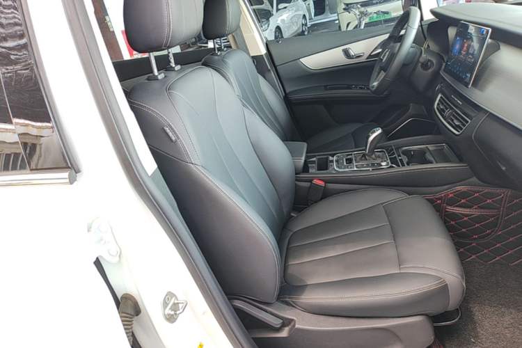 Used BYD Song MAX 2021 Upgraded Model 1.5T Automatic Prestige 6-Seater Right Front Seat