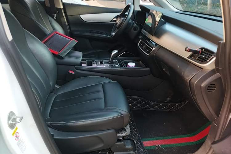 Used BYD Song MAX 2021 Upgraded Model 1.5T Automatic Luxury 6-Seater Right Front Seat