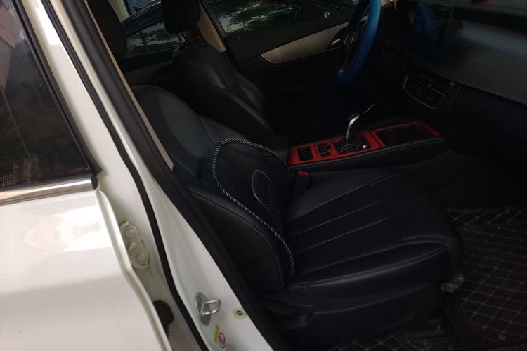 Used BYD Song MAX 2021 Upgraded Model 1.5T Automatic Luxury 7-Seater Right Front Seat