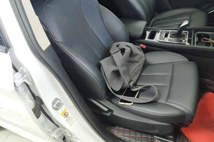 Used BYD Song MAX 2021 Upgraded Model 1.5T Automatic Luxury 6-Seater Right Front Seat