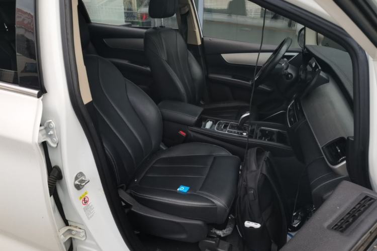 Used BYD Song MAX 2021 Upgraded Model 1.5T Automatic Luxury 7-Seater Right Front Seat