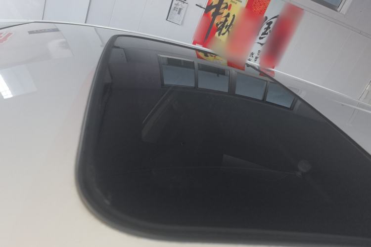 Used BYD Song MAX 2021 Upgraded Model 1.5T Manual Luxury 7-Seater Roof