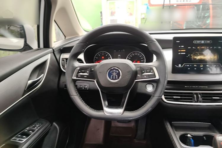 Used BYD Song MAX 2021 Upgraded Model 1.5T Automatic Luxury 7-Seater Steering Wheel