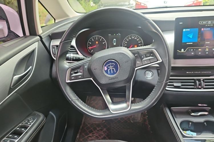 Used BYD Song MAX 2021 Upgraded Model 1.5T Automatic Luxury 6-Seater Steering Wheel
