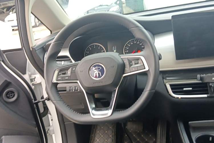 Used BYD Song MAX 2021 Upgraded Model 1.5T Automatic Luxury 7-Seater Steering Wheel