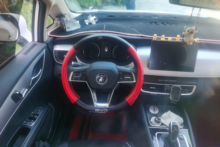 Used BYD Song MAX 2021 Upgraded Model 1.5T Automatic Prestige 7-Seater Steering Wheel
