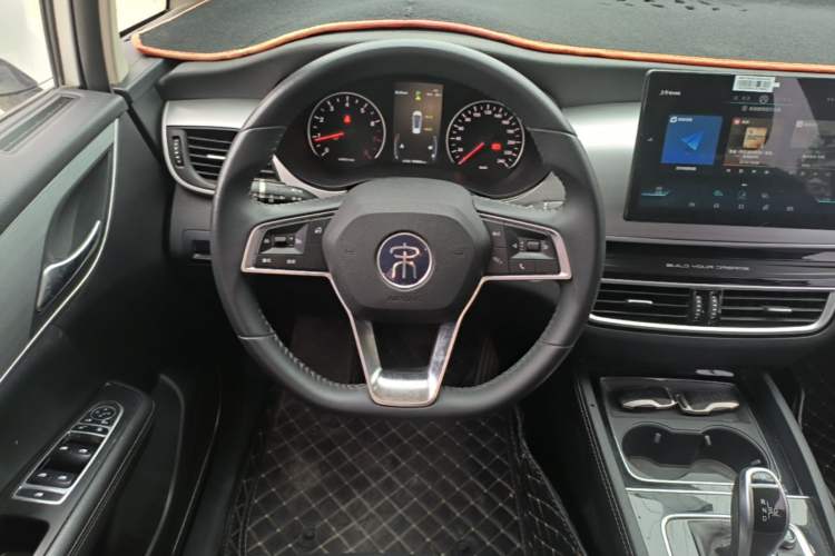 Used BYD Song MAX 2021 Upgraded Model 1.5T Automatic Luxury 7-Seater Steering Wheel