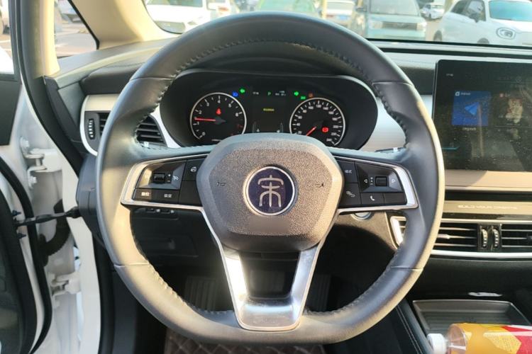 Used BYD Song MAX 2021 Upgraded Model 1.5T Automatic Luxury 6-Seater Steering Wheel