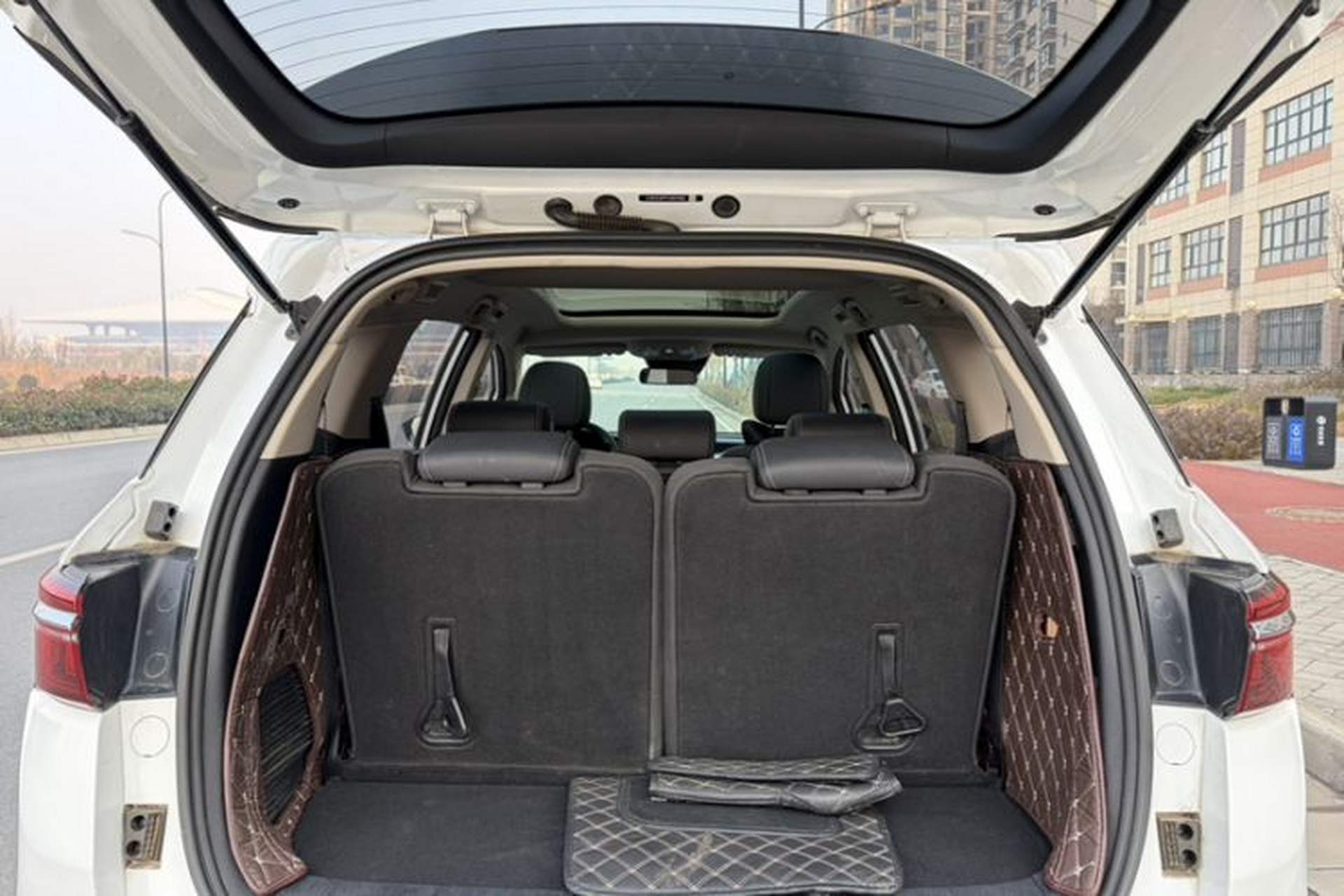 Used BYD Song MAX 2021 Upgraded Model 1.5T Automatic Prestige 7-Seater Trunk