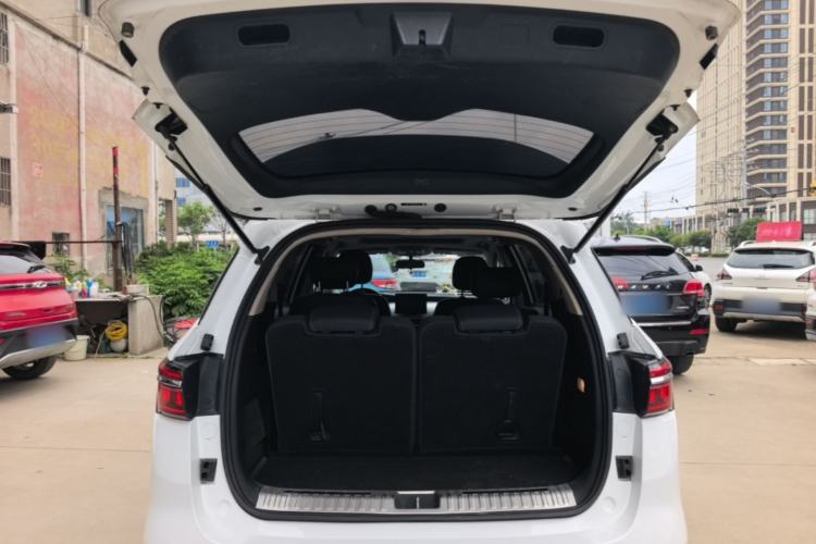 Used BYD Song MAX 2021 Upgraded Model 1.5T Automatic Luxury 6-Seater Trunk