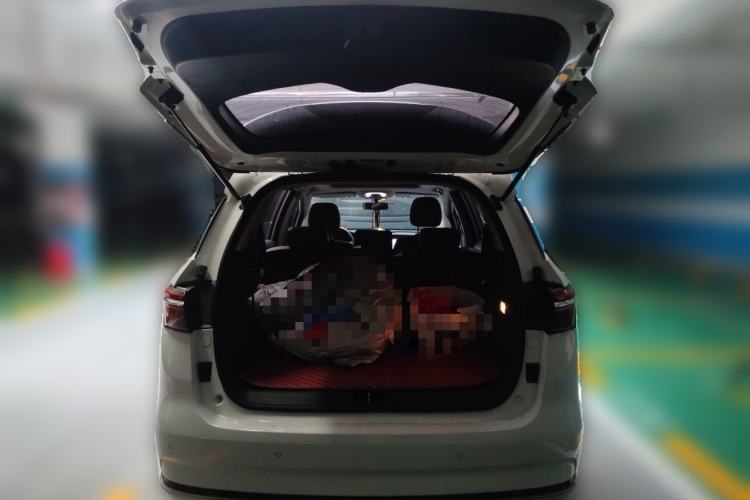 Used BYD Song MAX 2021 Upgraded Model 1.5T Automatic Luxury 7-Seater Trunk
