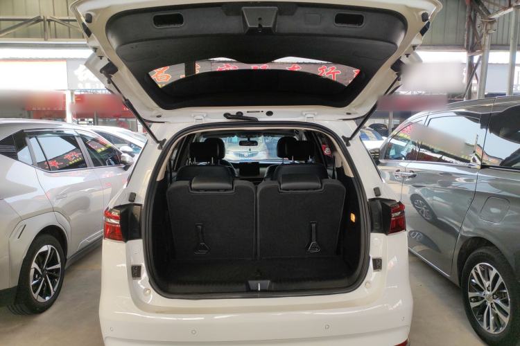 Used BYD Song MAX 2021 Upgraded Model 1.5T Automatic Luxury 6-Seater Trunk