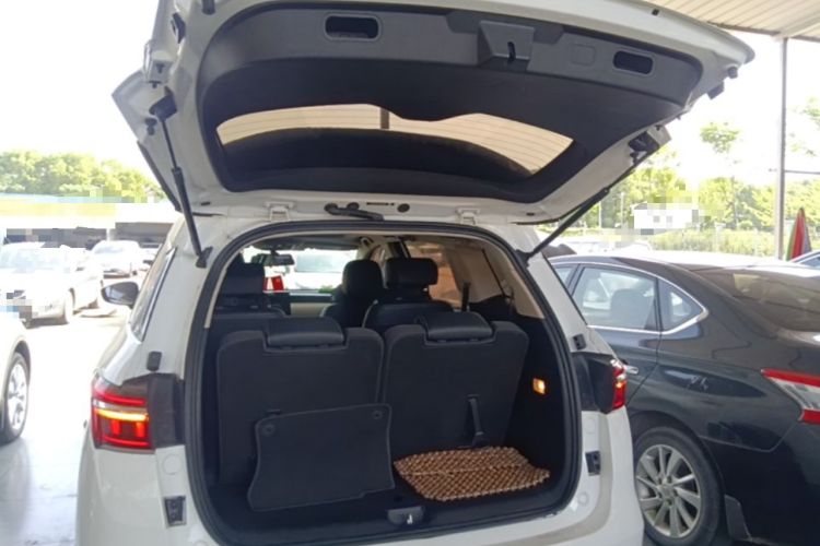 Used BYD Song MAX 2021 Upgraded Model 1.5T Automatic Luxury 6-Seater Trunk