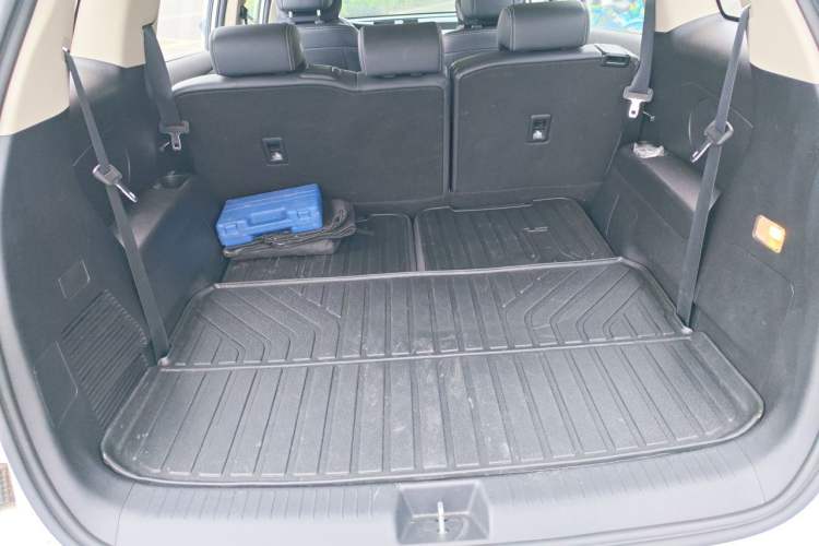 Used BYD Song MAX 2021 Upgraded Model 1.5T Automatic Prestige 7-Seater Trunk