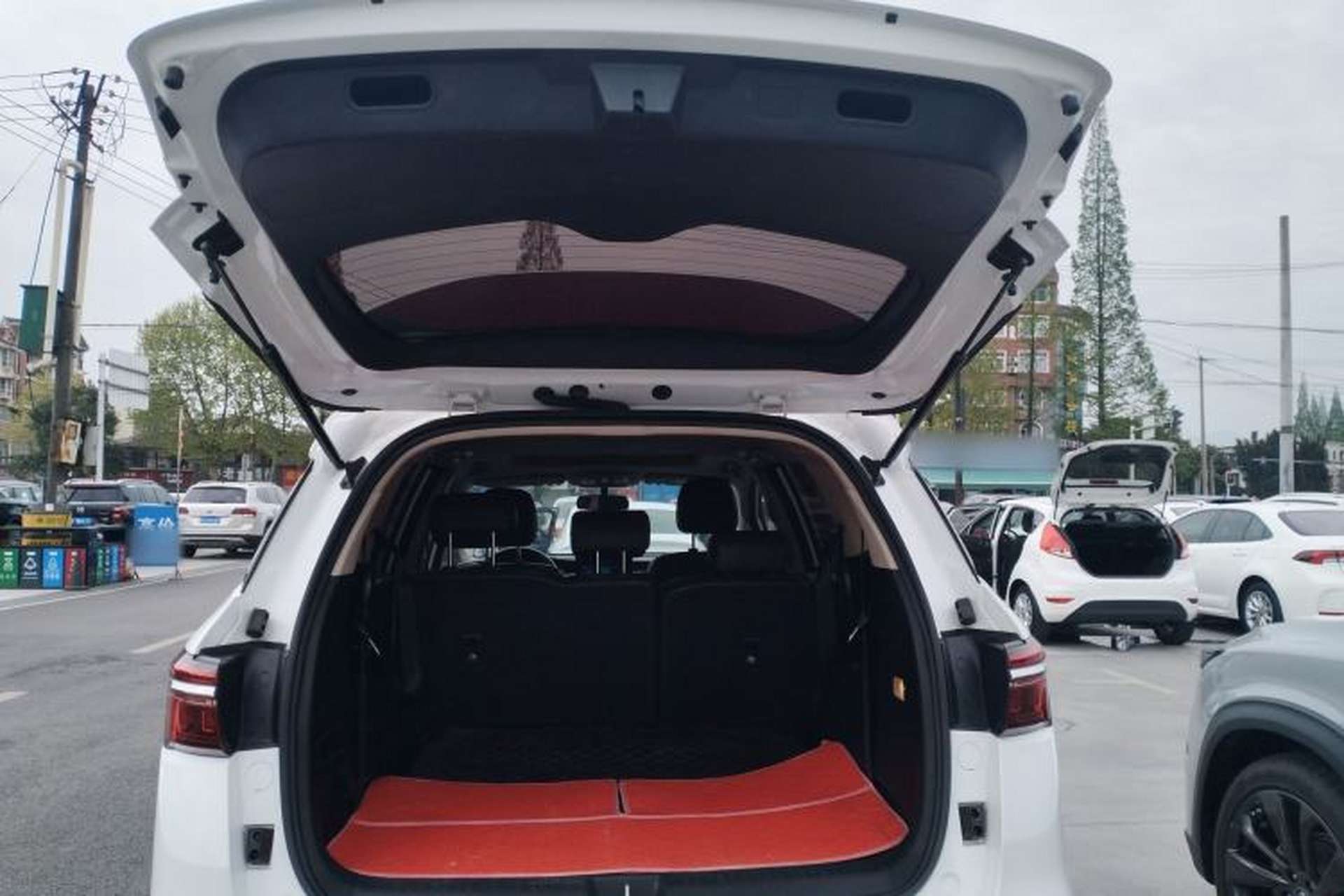 Used BYD Song MAX 2021 Upgraded Model 1.5T Automatic Luxury 7-Seater Trunk