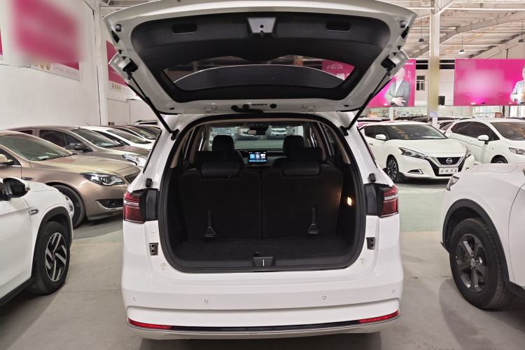 Used BYD Song MAX 2021 Upgraded Model 1.5T Automatic Prestige 6-Seater Trunk