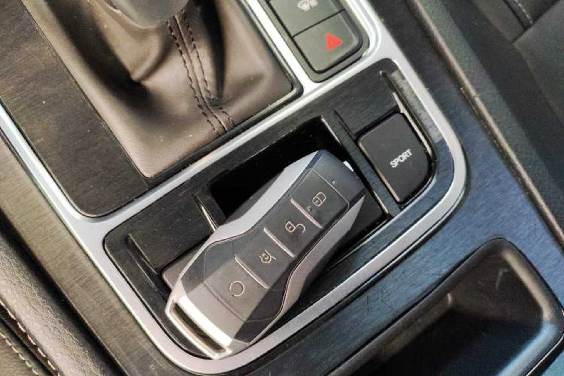 Used BYD Song MAX 2021 Upgraded Model 1.5T Automatic Luxury 6-Seater Vehicle Key