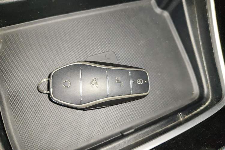 Used BYD Song MAX New Energy 2022 DM-i 105KM Flagship Model Vehicle Key