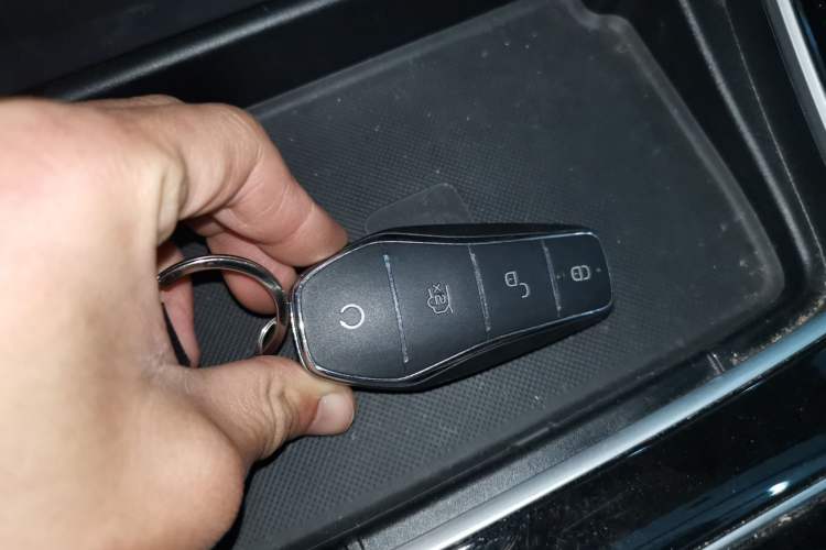 Used BYD Song MAX New Energy 2022 DM-i 105KM Flagship Model Vehicle Key
