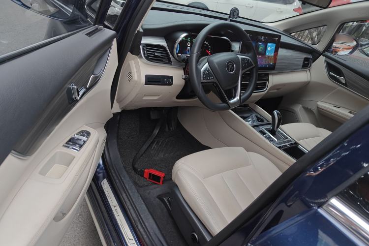 Used BYD Song MAX New Energy 2019 DM 1.5T Smart Connect Enjoyment Model 7 Seats China V Emission Standard Driver Seat