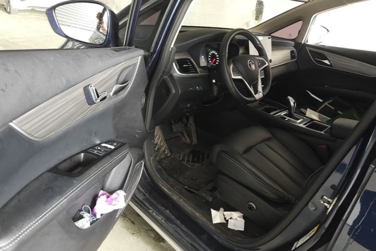 Used BYD Song MAX New Energy 2019 DM 1.5T Smart Connect Advanced 7-Seater China VI Standard Driver Seat