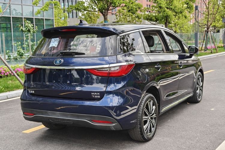 Used BYD Song MAX New Energy 2019 DM 1.5T Smart Connect Advanced 6-Seater China VI Standard Exterior 10